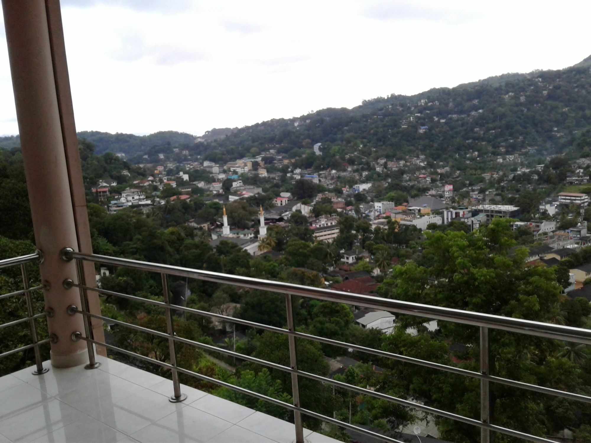 Kandy View Garden Hotel מראה חיצוני תמונה